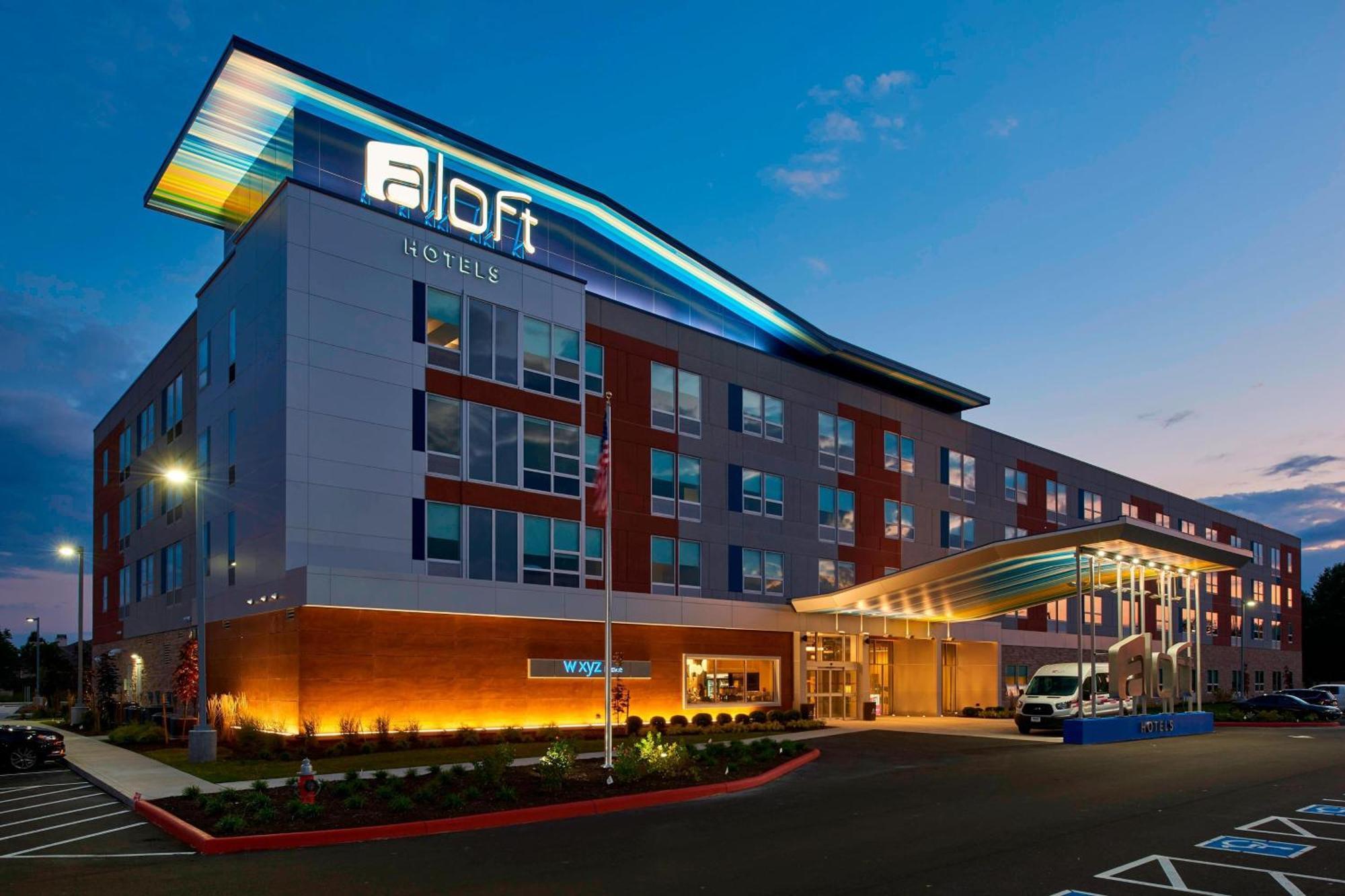 Aloft Cleveland Airport North Olmsted Exterior foto